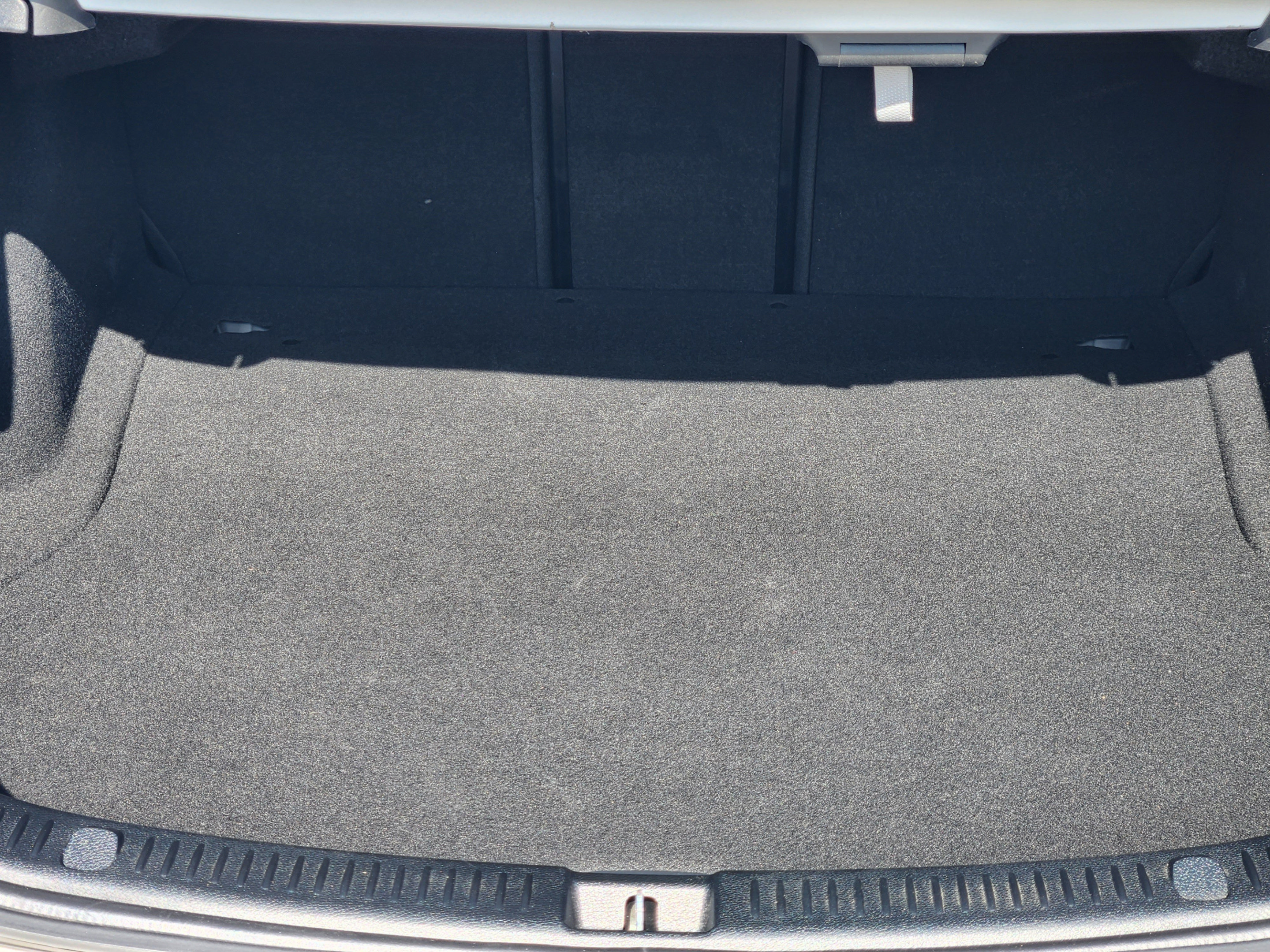 Used 2023 Mercedes-Benz E 350 Sedan image 32