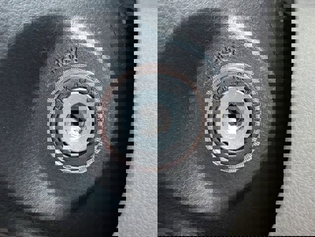 Used 2019 Toyota Highlander LE FWD image 21