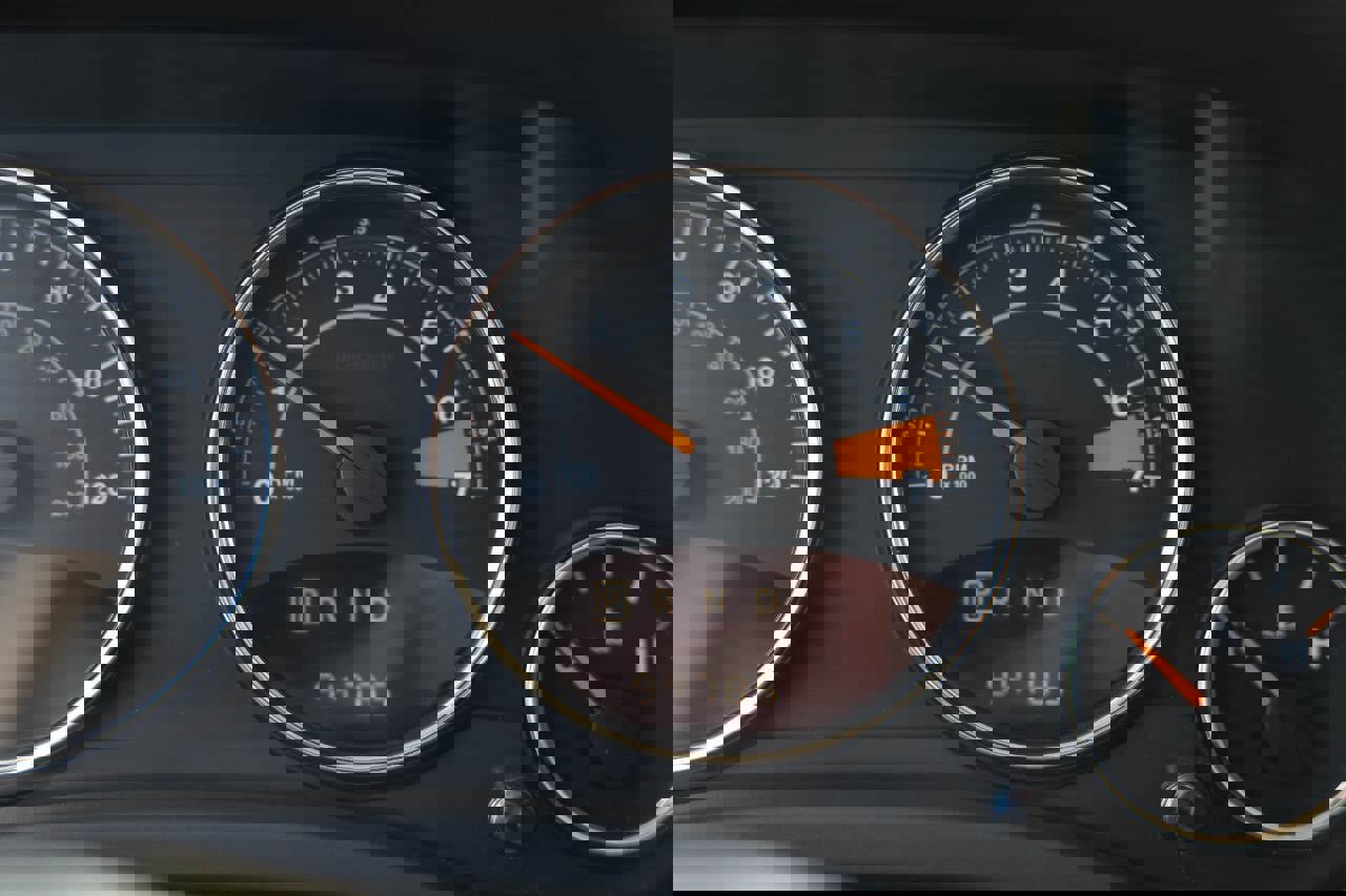 Used 2014 Jeep Compass Latitude w/ Sun/Sound Group image 22