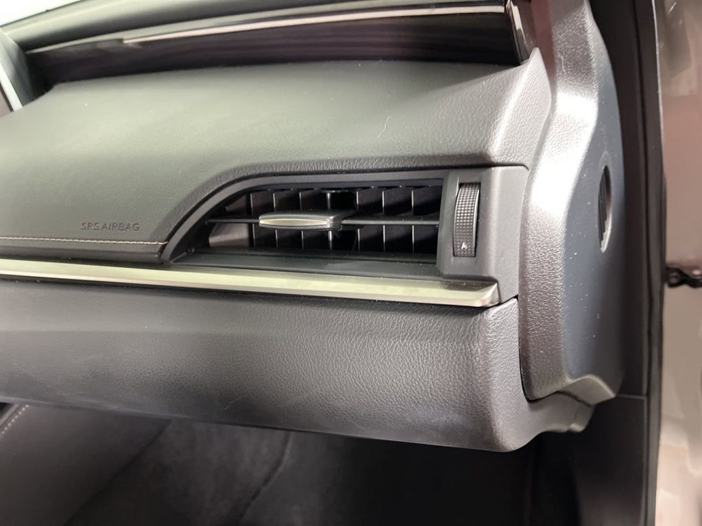 Used 2020 Lexus ES 300h w/ Premium Package image 20