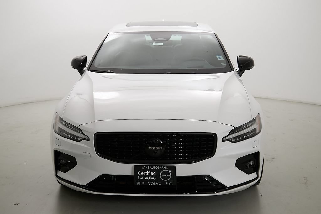 Certified 2025 Volvo S60 B5 Ultra AWD/4WD image 5