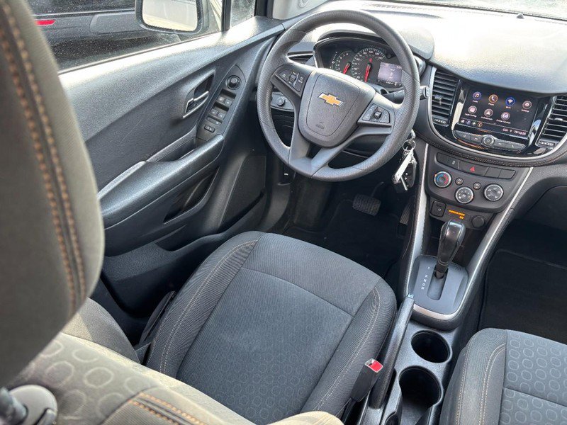 Used 2021 Chevrolet Trax LS w/ Tint and Cruise Package image 10