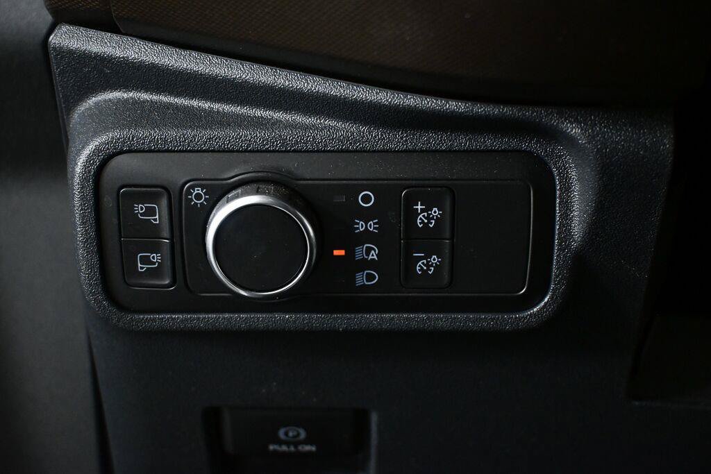 Used 2022 Ford Bronco Outer Banks AWD/4WD image 9