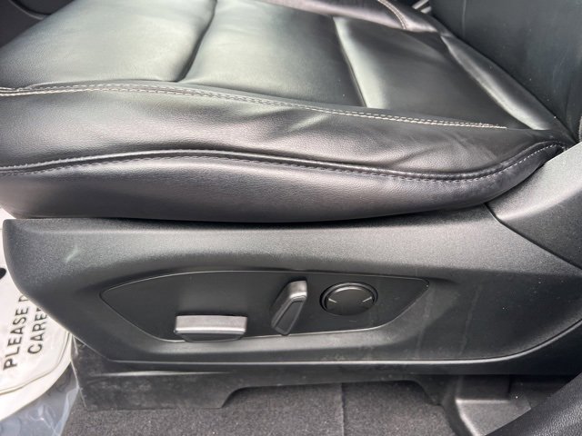 Used 2021 Ford Explorer XLT w/ Equipment Group 202A image 24