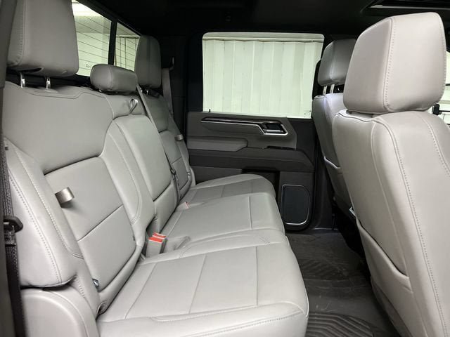 Certified 2025 Chevrolet Silverado 2500 LTZ w/ LTZ Premium Package AWD/4WD image 28