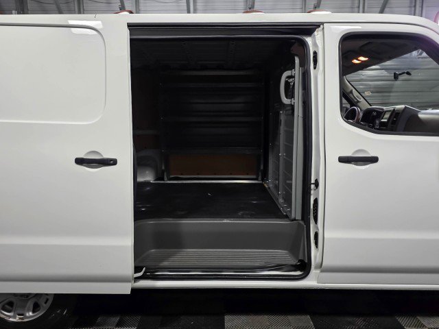 Used 2021 Nissan NV 1500 SV image 10