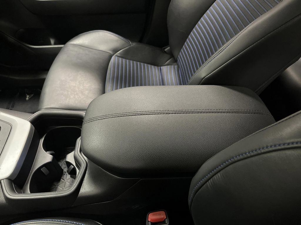 Used 2021 Toyota RAV4 XSE image 21