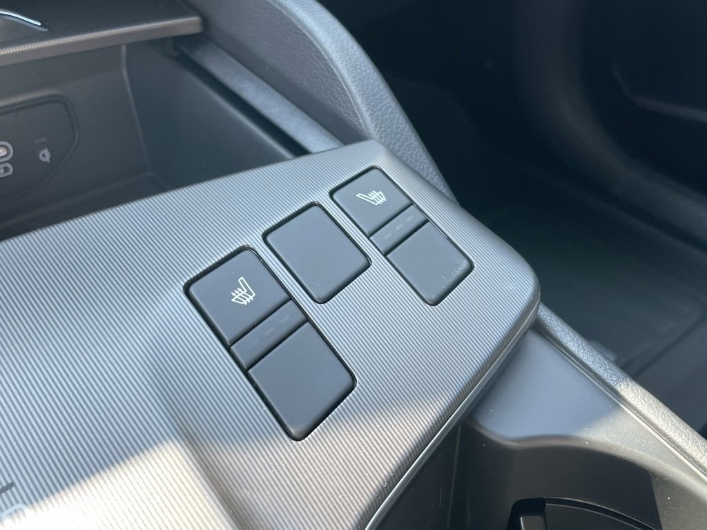 New 2026 Kia Sportage EX image 16