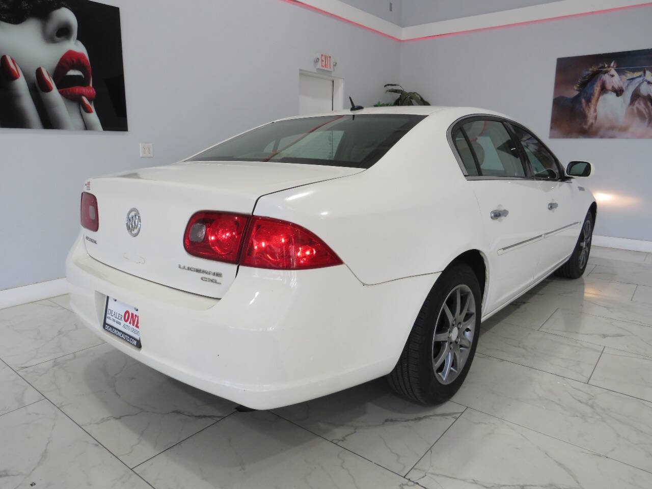 Used 2007 Buick Lucerne CXL FWD image 4