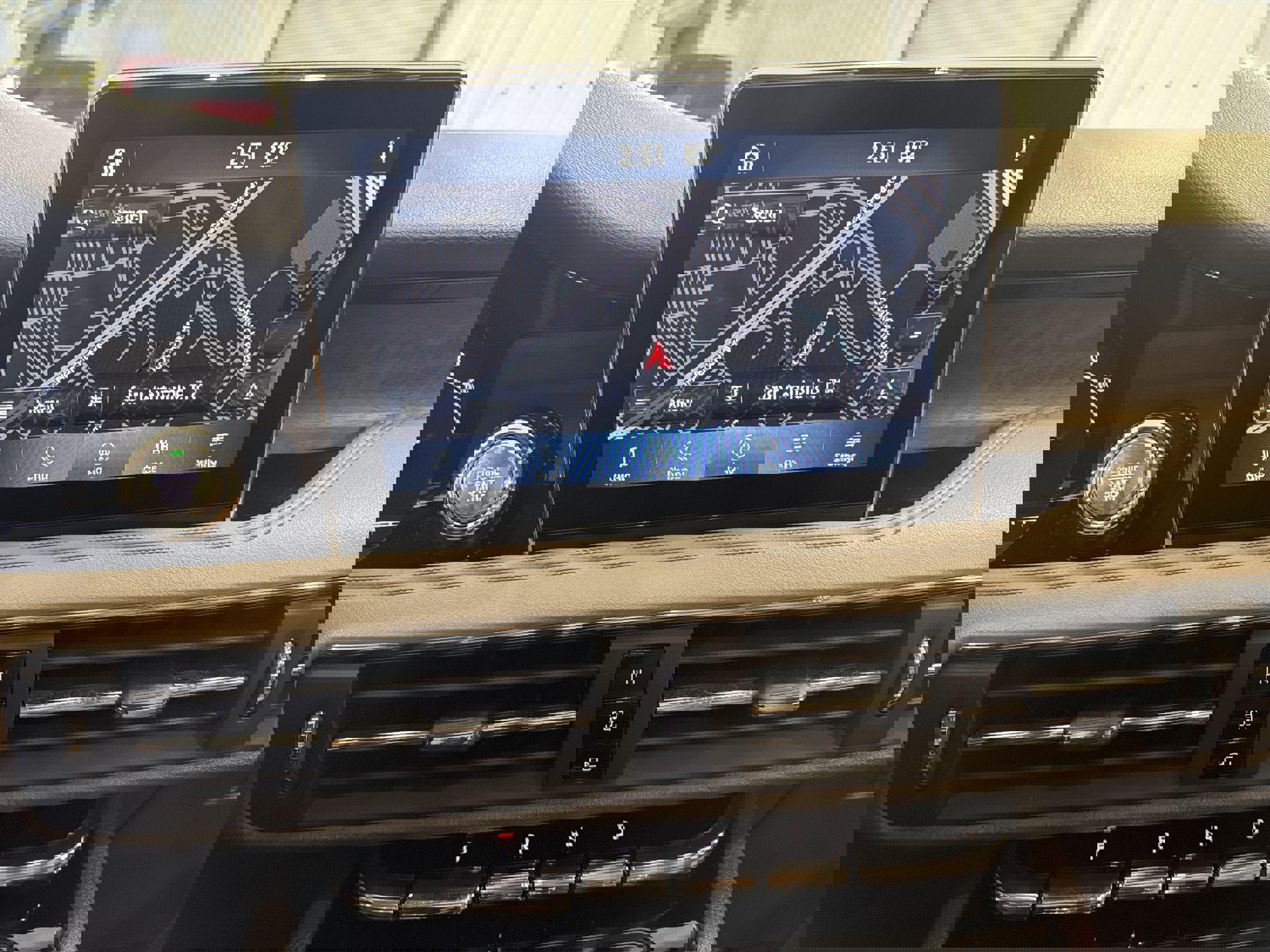 Used 2020 Lincoln Corsair Reserve w/ Elements Package FWD image 19