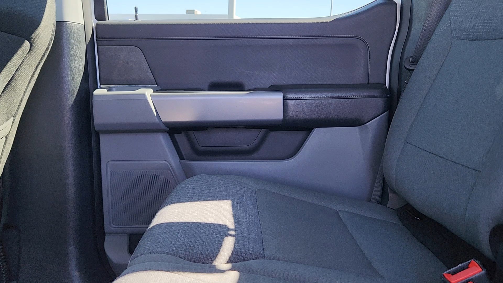 Used 2025 Ford F150 XLT w/ Equipment Group 301A Standard AWD/4WD image 16