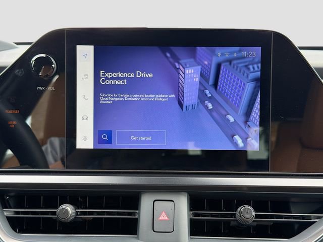 Used 2025 Lexus UX 300h FWD w/ Accessory Package (Z1) image 32