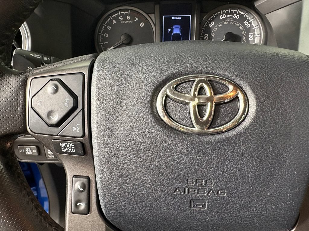 Used 2017 Toyota Tacoma TRD Off-Road w/ Tow Package RWD image 23