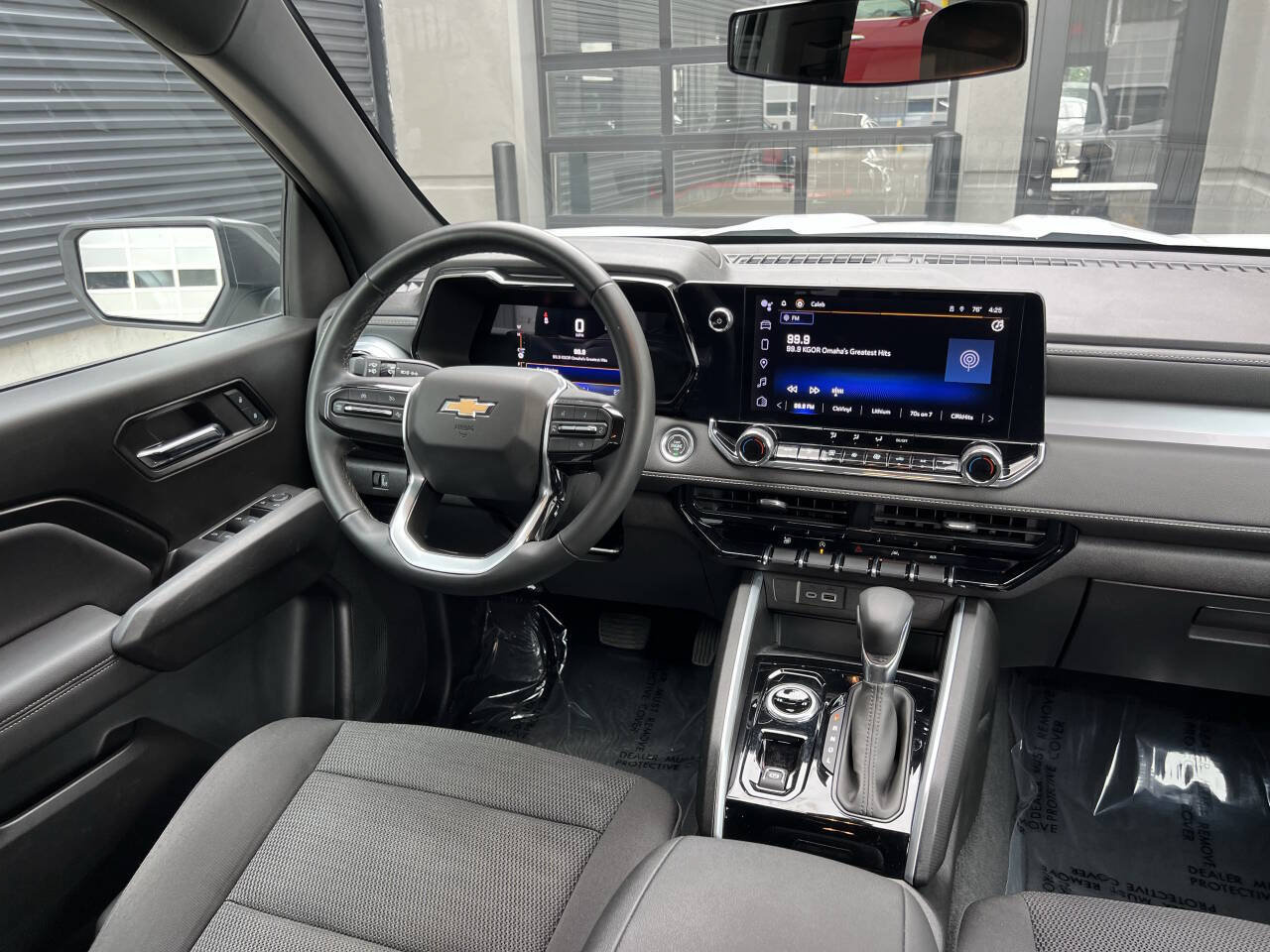 Used 2023 Chevrolet Colorado LT w/ LT Convenience Package AWD/4WD image 21