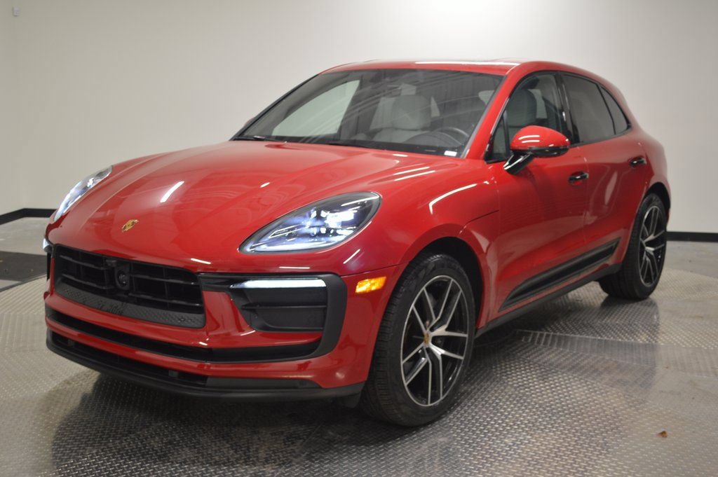 Certified 2025 Porsche Macan