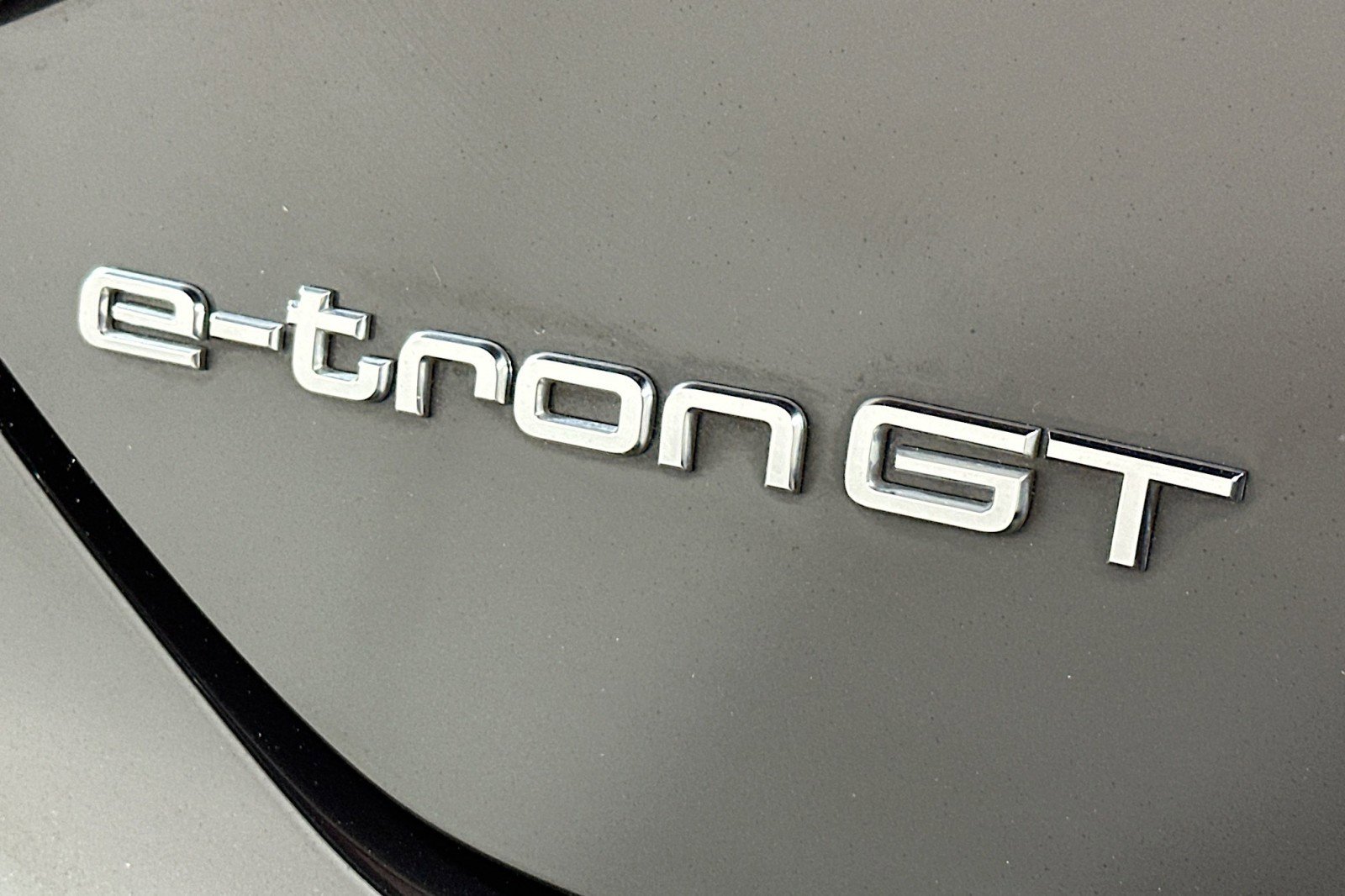 Used 2022 Audi e-tron GT Premium Plus image 10