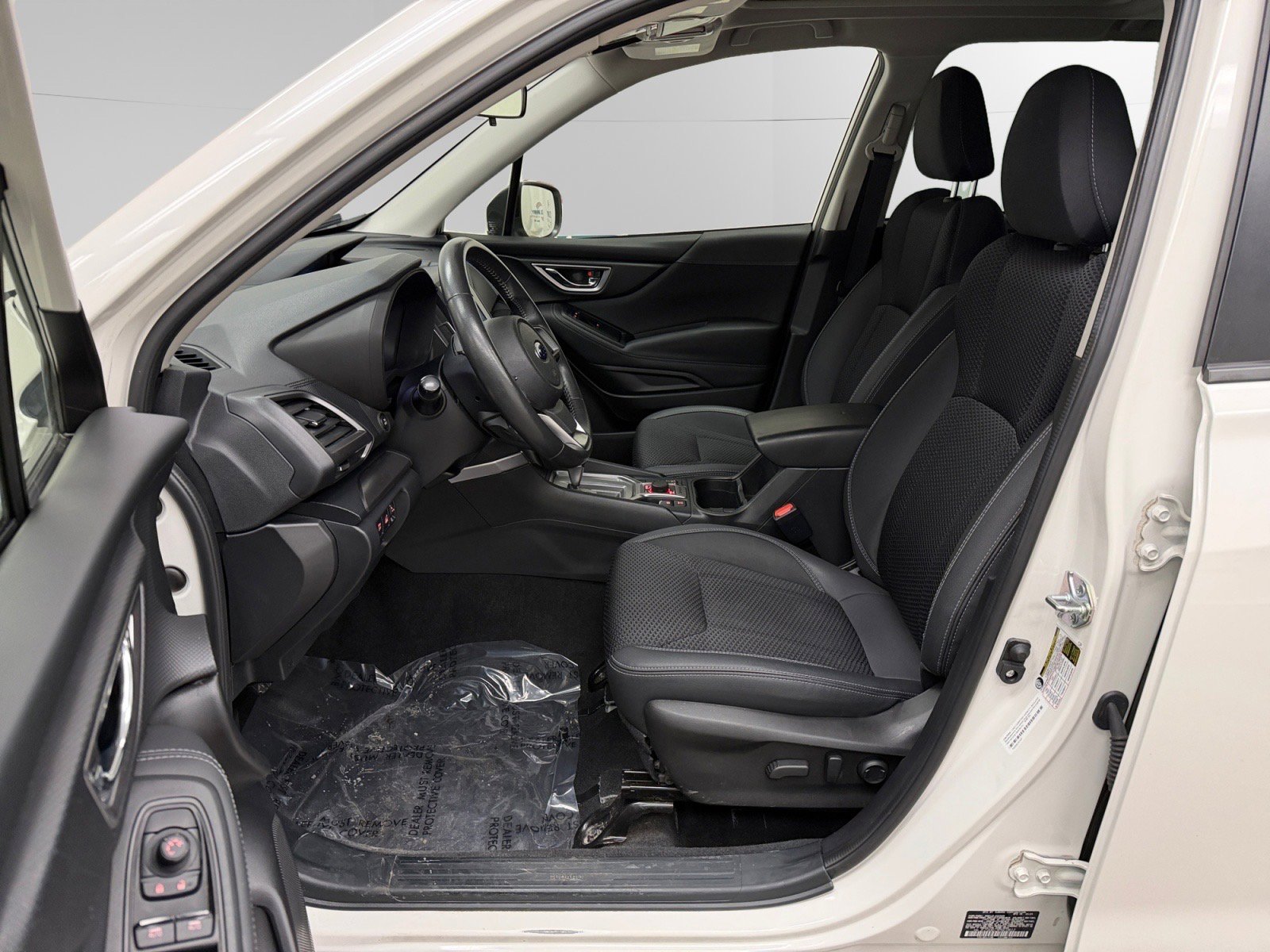 Certified 2023 Subaru Forester Premium image 9