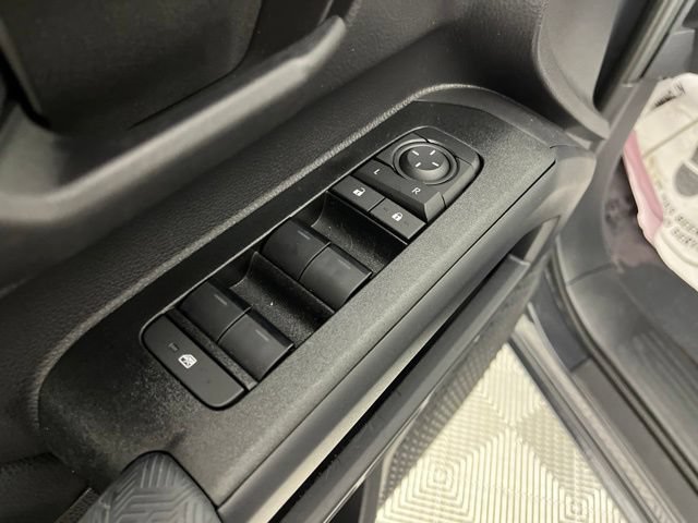 Used 2026 Toyota 4Runner SR5 AWD/4WD image 32