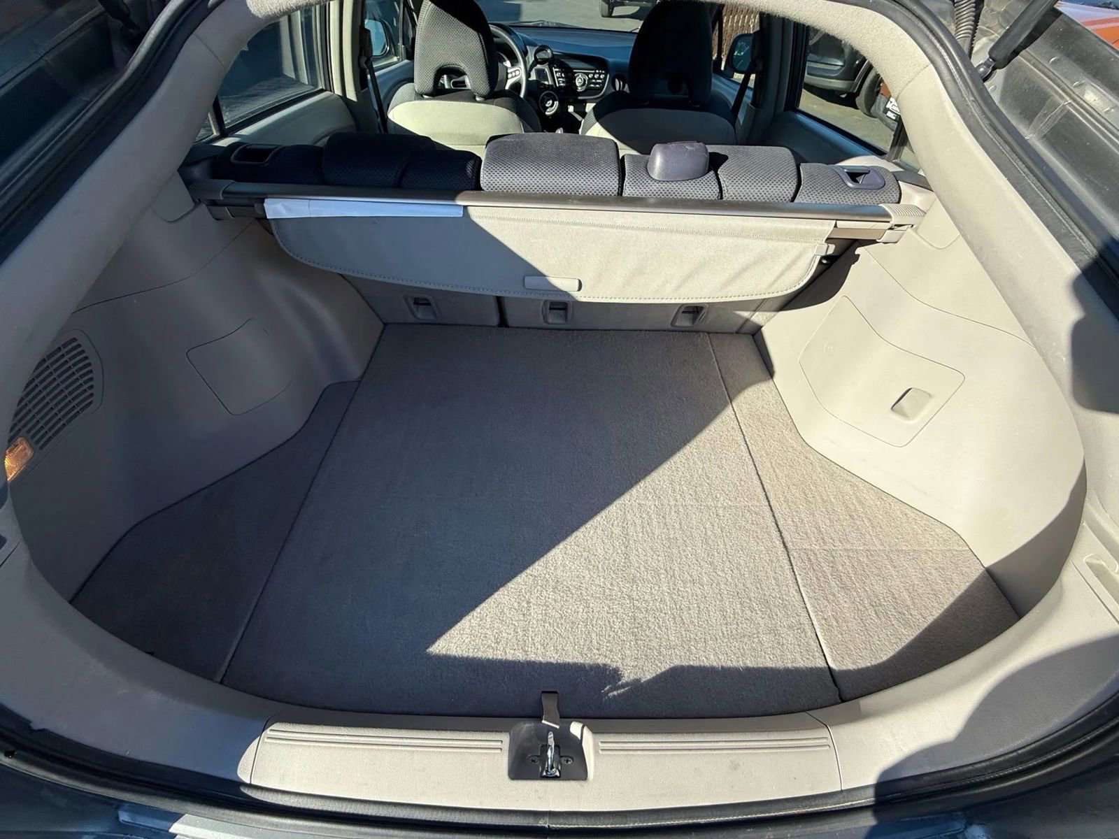 Used 2010 Honda Insight LX image 11