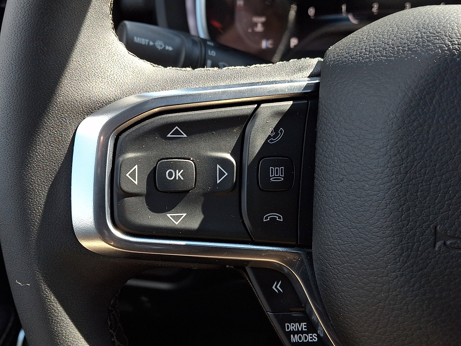 Used 2026 RAM 1500 Laramie w/ Night Edition image 28