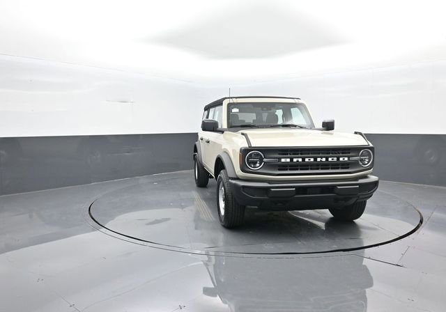 New 2025 Ford Bronco 4-Door