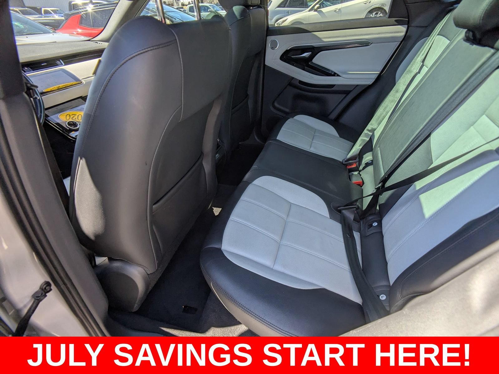 Used 2020 Land Rover Range Rover Evoque First Edition AWD/4WD image 18