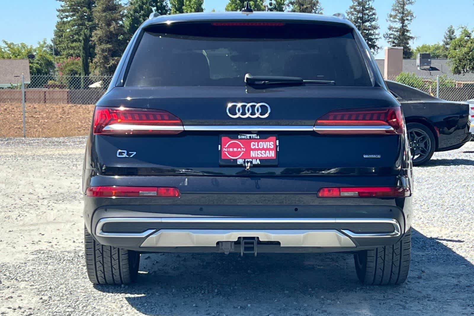 Used 2021 Audi Q7 2.0T Premium w/ Convenience Package AWD/4WD image 8