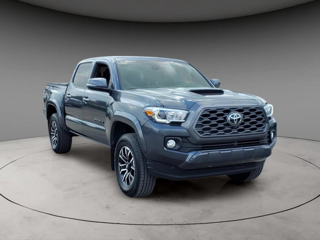 Used 2022 Toyota Tacoma TRD Sport w/ Black Out Package (TMS) AWD/4WD image 14