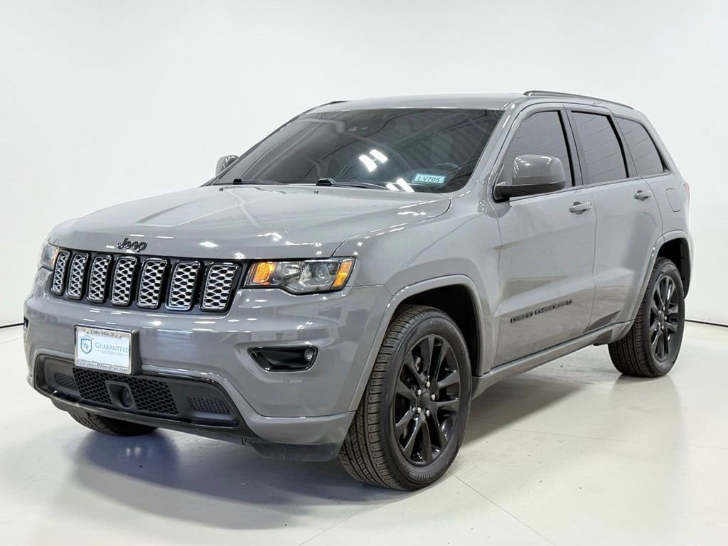 Used 2022 Jeep Grand Cherokee Laredo X AWD/4WD image 13