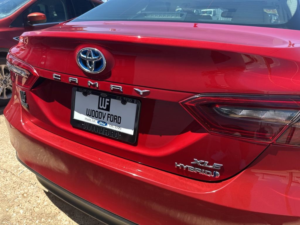 Used 2023 Toyota Camry XLE image 28
