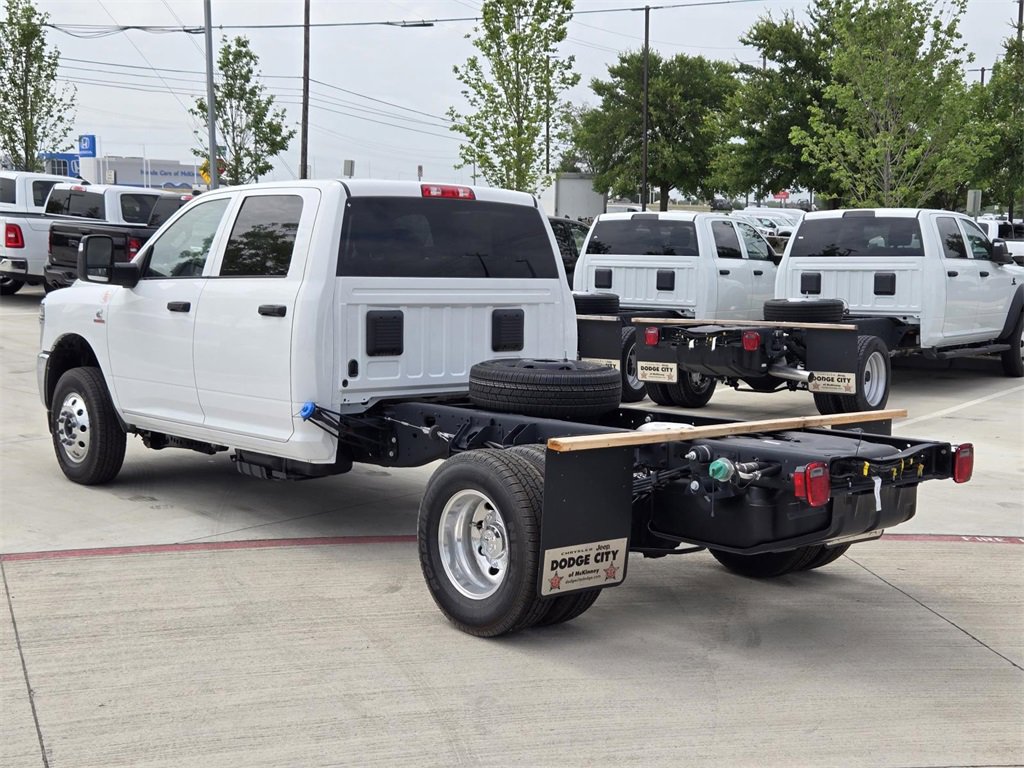 New 2025 RAM 3500 Tradesman w/ Chrome Appearance Group image 3