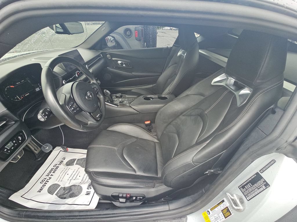 Used 2021 Toyota Supra Premium w/ Driver Assist Package RWD image 4