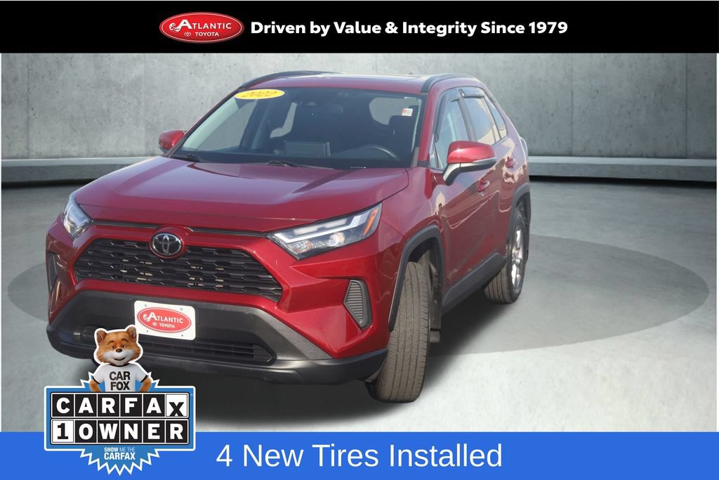 Used 2022 Toyota RAV4 XLE w/ Convenience Package AWD/4WD image 1