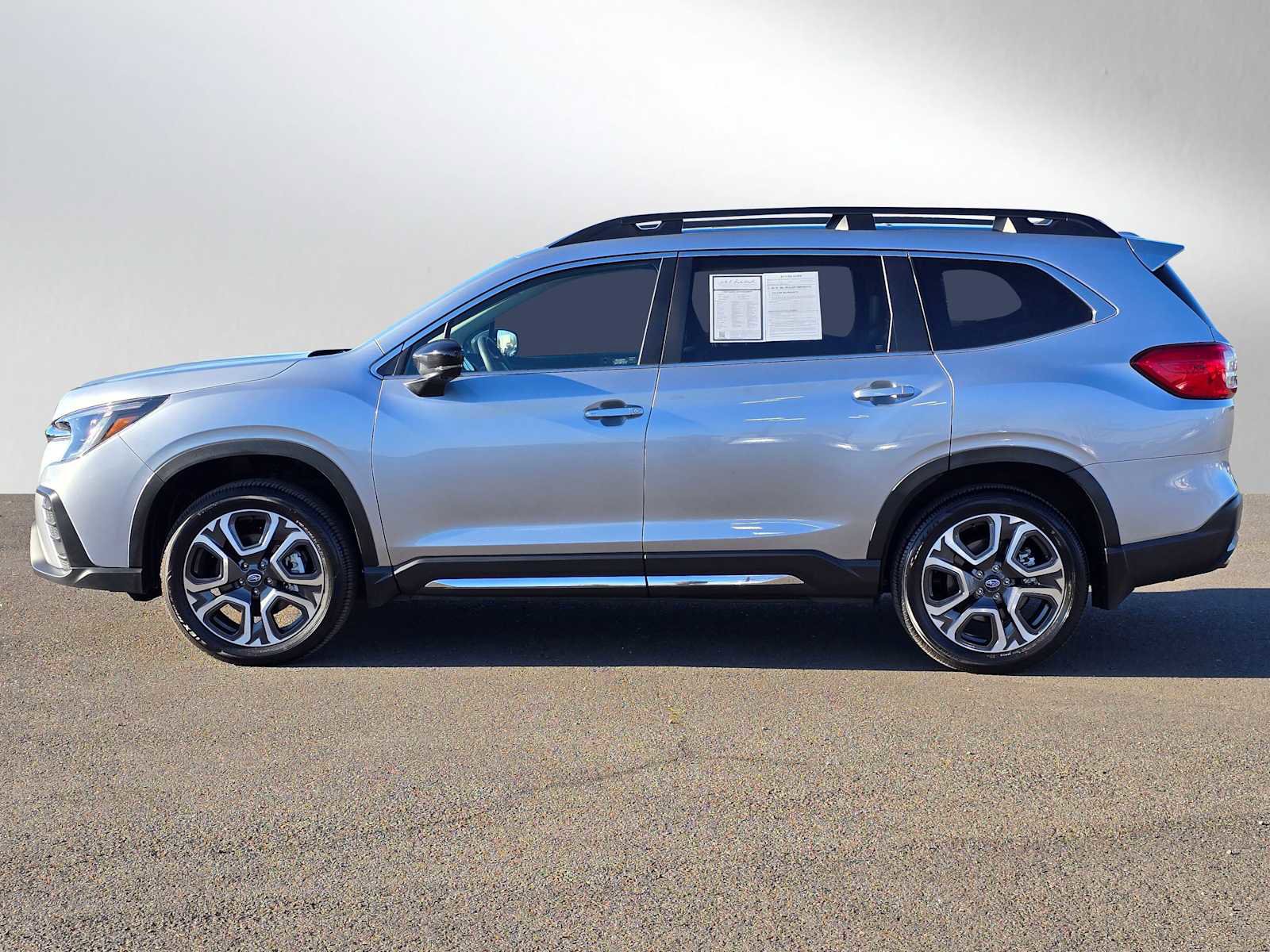 Used 2026 Subaru Ascent Limited w/ Popular Package #1 AWD/4WD image 7