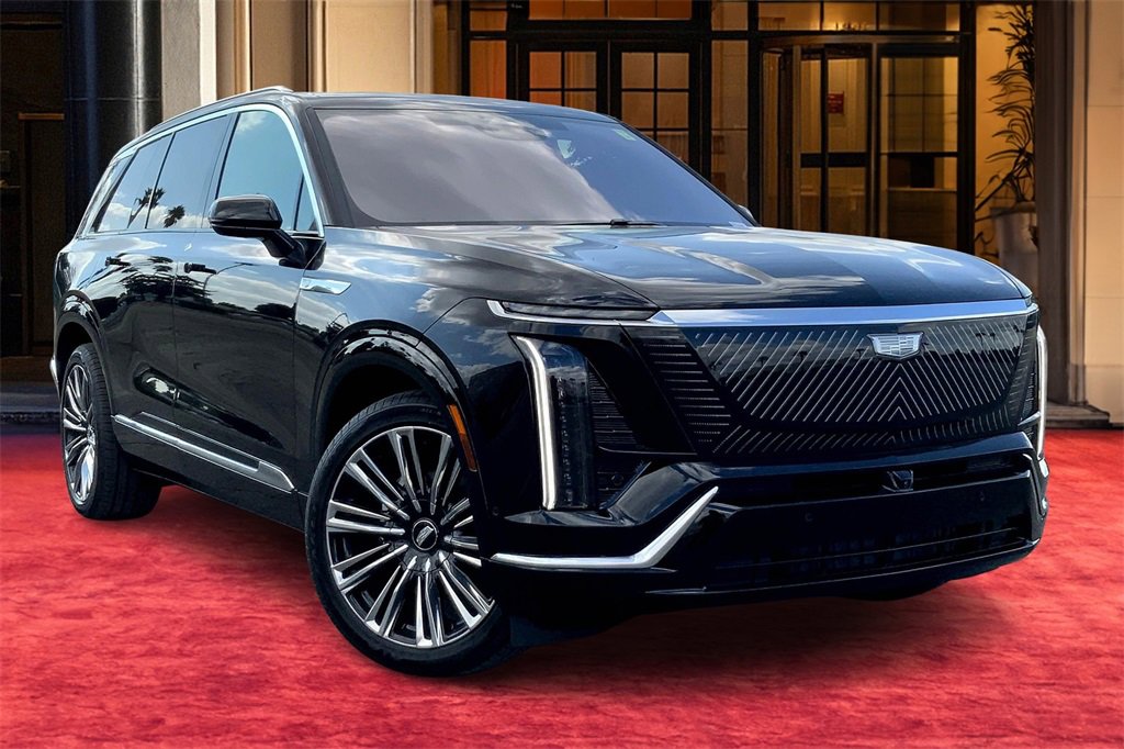 New 2026 Cadillac Vistiq Premium Luxury image 2