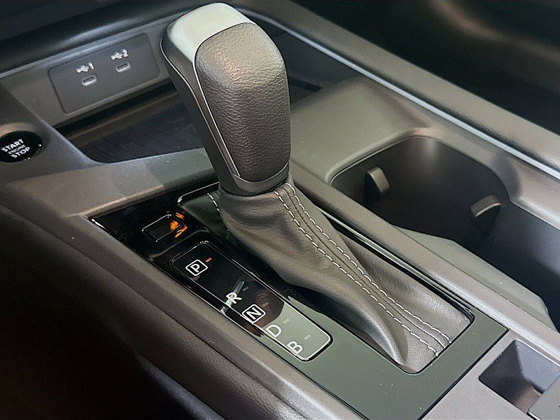 New 2026 Nissan Sentra SV w/ SV Convenience Package FWD image 18