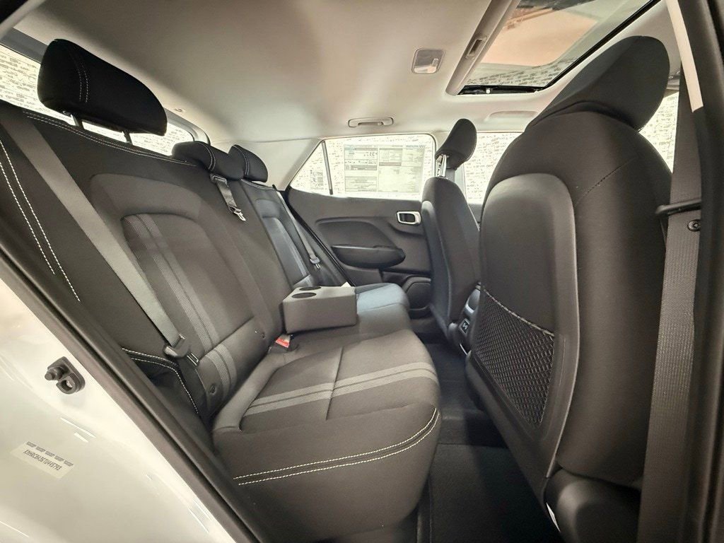 New 2026 Hyundai Venue SEL FWD image 21