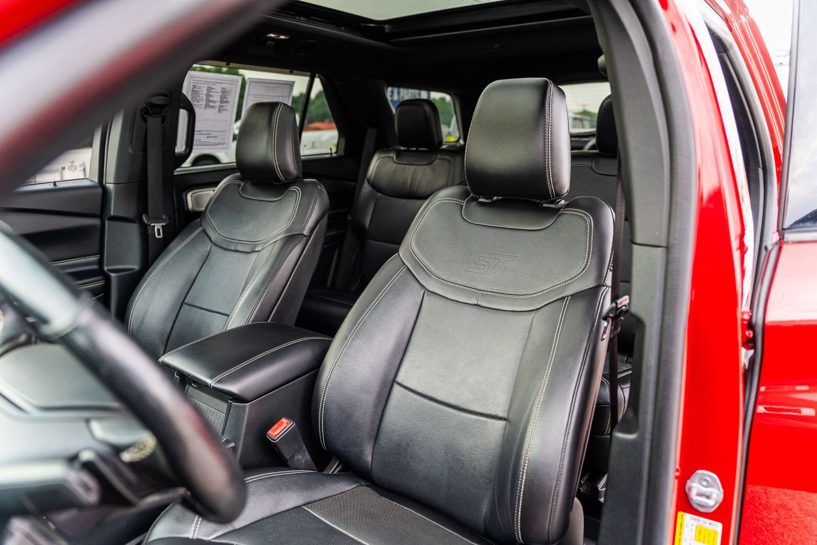 Certified 2020 Ford Explorer ST w/ ST Street Pack AWD/4WD image 21