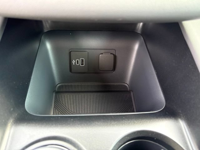 New 2026 Ford Explorer Active w/ Active Comfort Package AWD/4WD image 22
