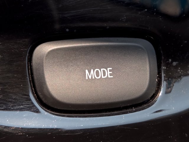Used 2023 Buick Envision Preferred AWD/4WD image 30