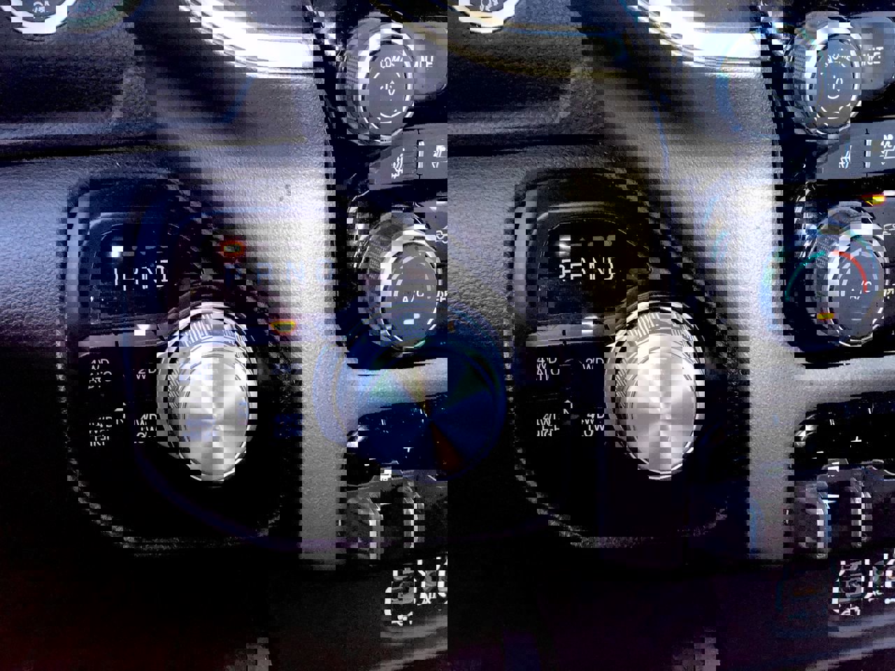 Used 2022 RAM 1500 Laramie w/ Sport Appearance Package image 18