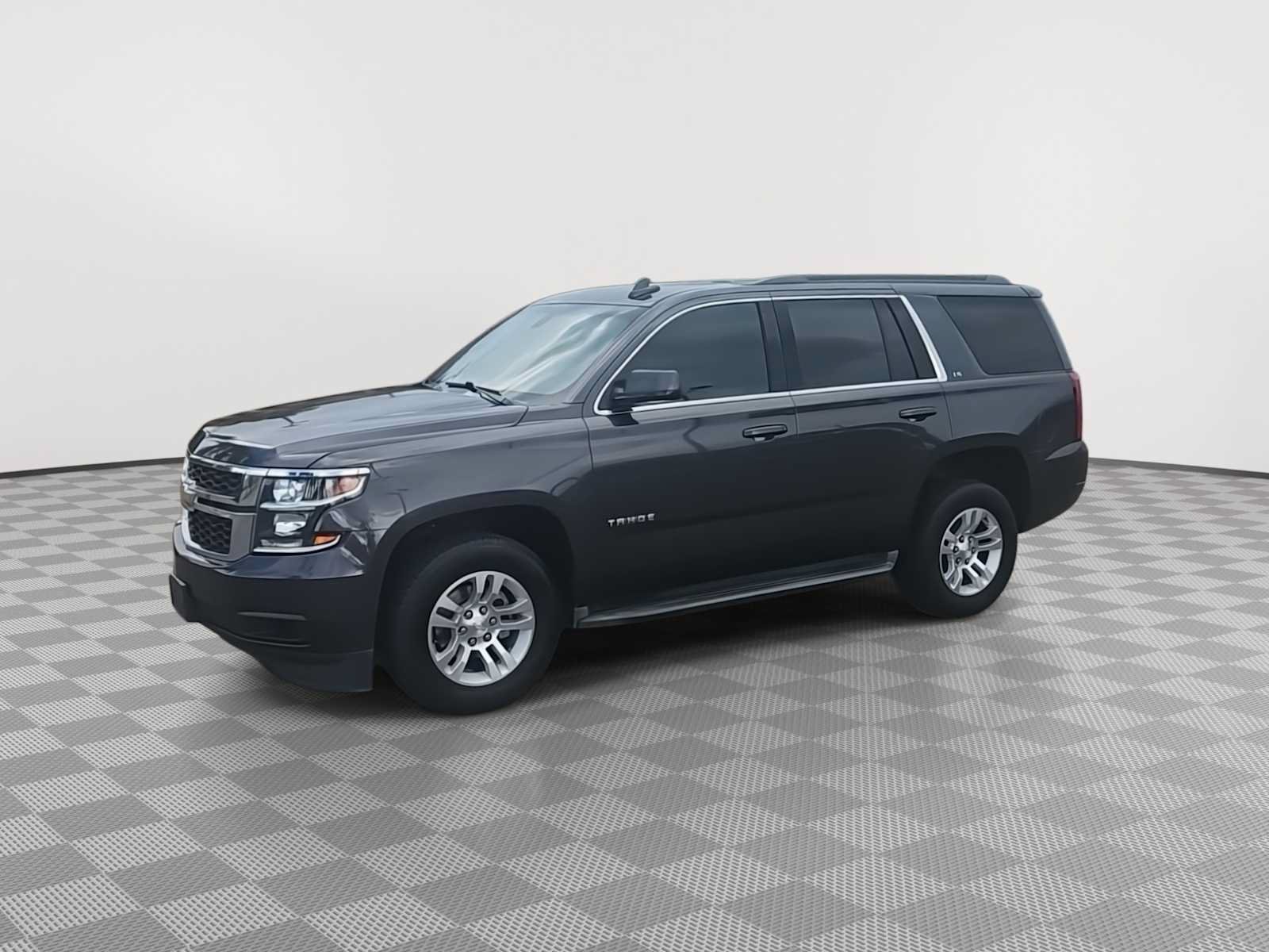 Used 2016 Chevrolet Tahoe LS RWD image 4