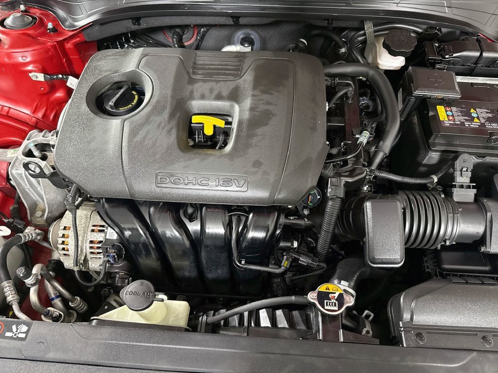 Used 2021 Kia Forte LXS FWD image 30