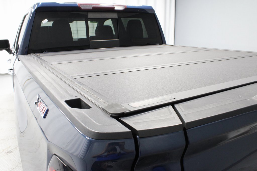 Used 2020 GMC Sierra 1500 SLT w/ SLT Premium Package image 16