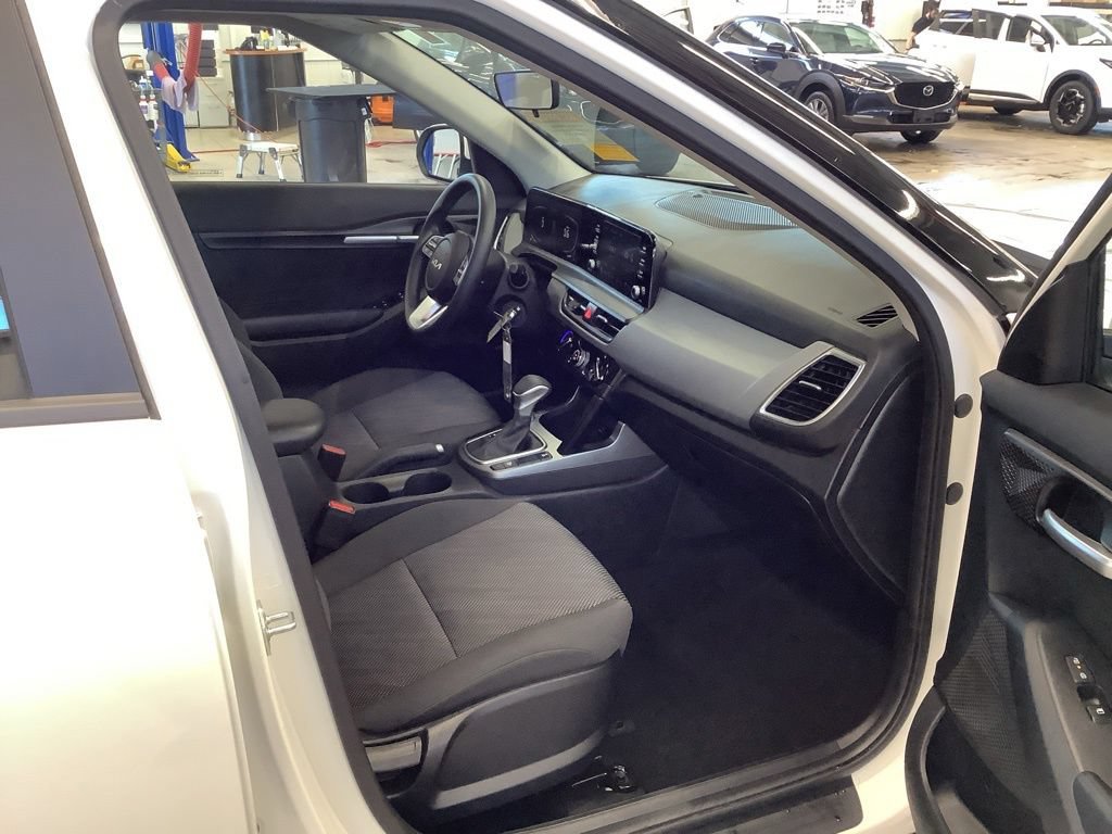 Certified 2024 Kia Seltos LX AWD/4WD image 19