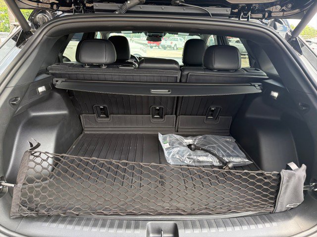Used 2026 Chevrolet Blazer EV LT w/ Super Cruise Package FWD image 32