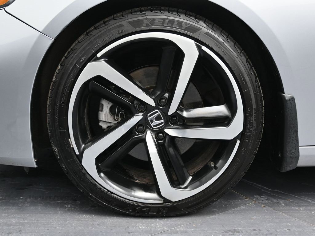 Used 2021 Honda Accord Sport image 11