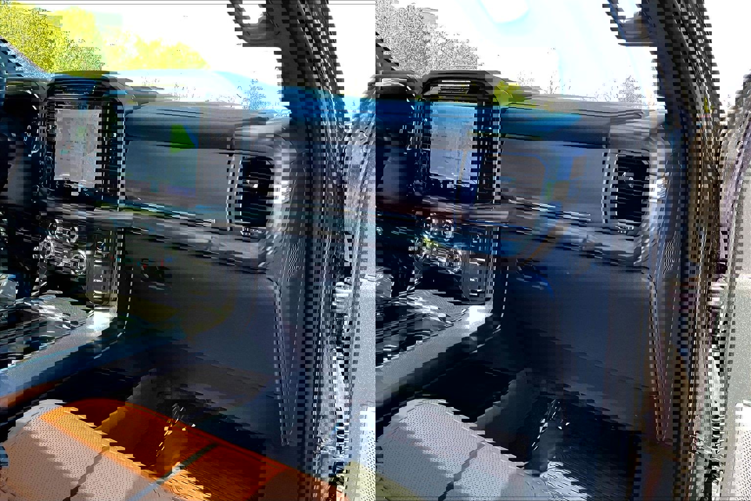 Used 2021 Ford F150 Platinum w/ Equipment Group 701A High image 15