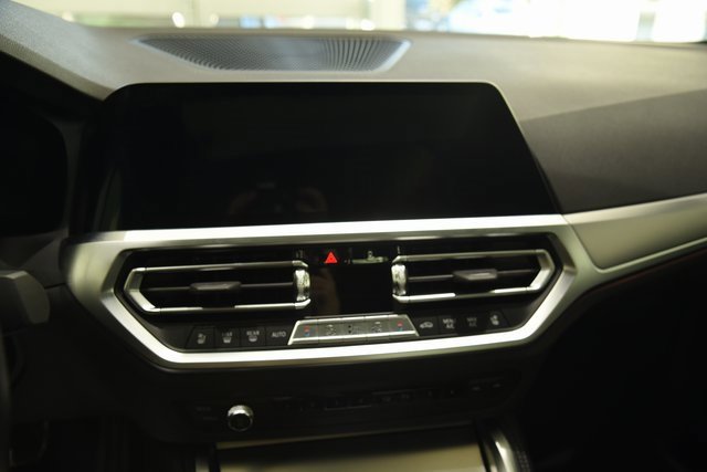 Certified 2022 BMW 440i xDrive Coupe w/ Premium Package image 16