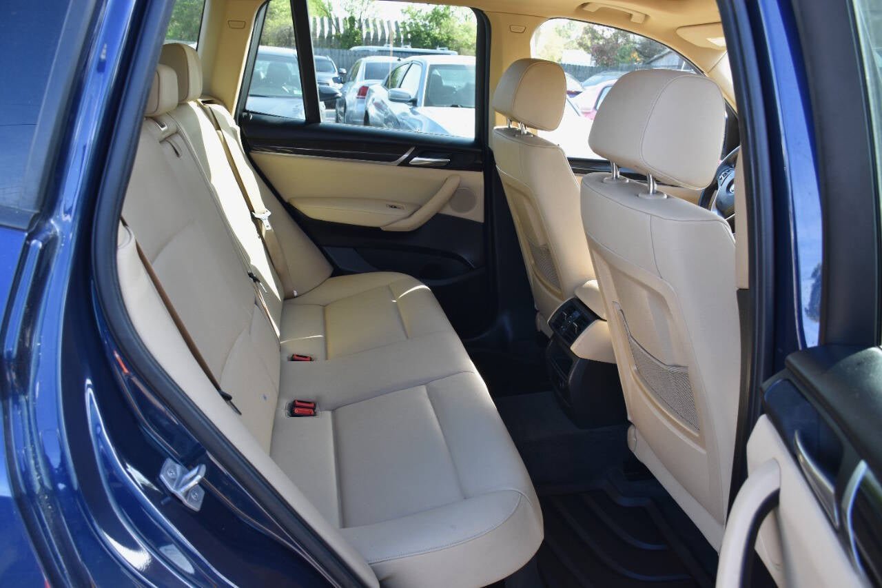 Used 2016 BMW X3 xDrive28i image 12
